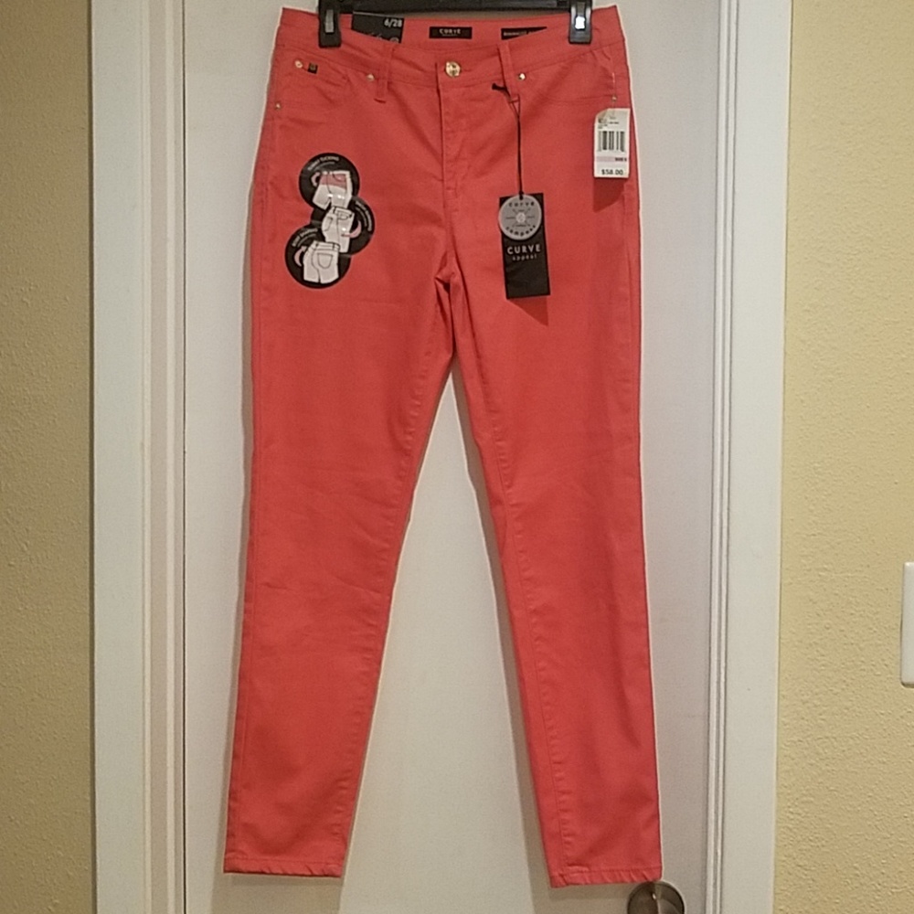 Minimalist Jegging
